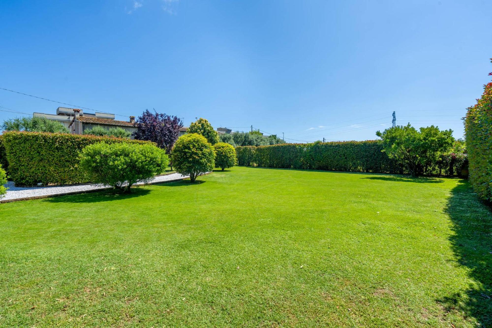 Villa Lorenzo Querceta Exterior foto